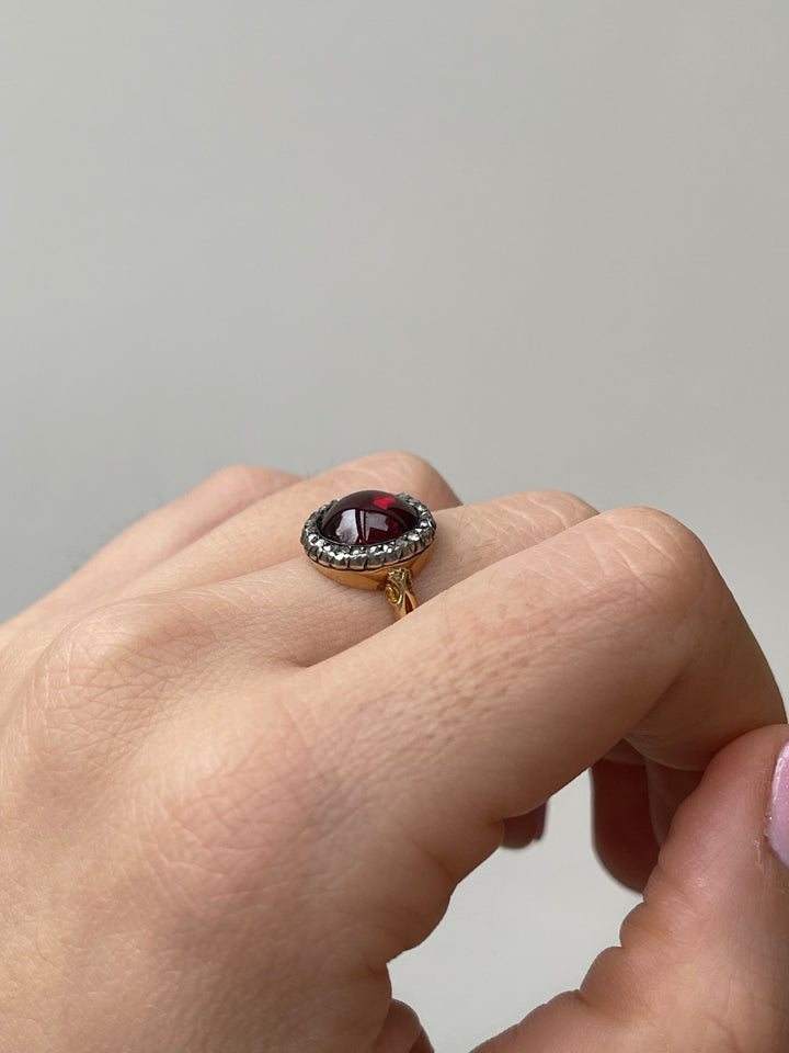 Outstanding Foiled Garnet Ring with Rose-Cut Halo